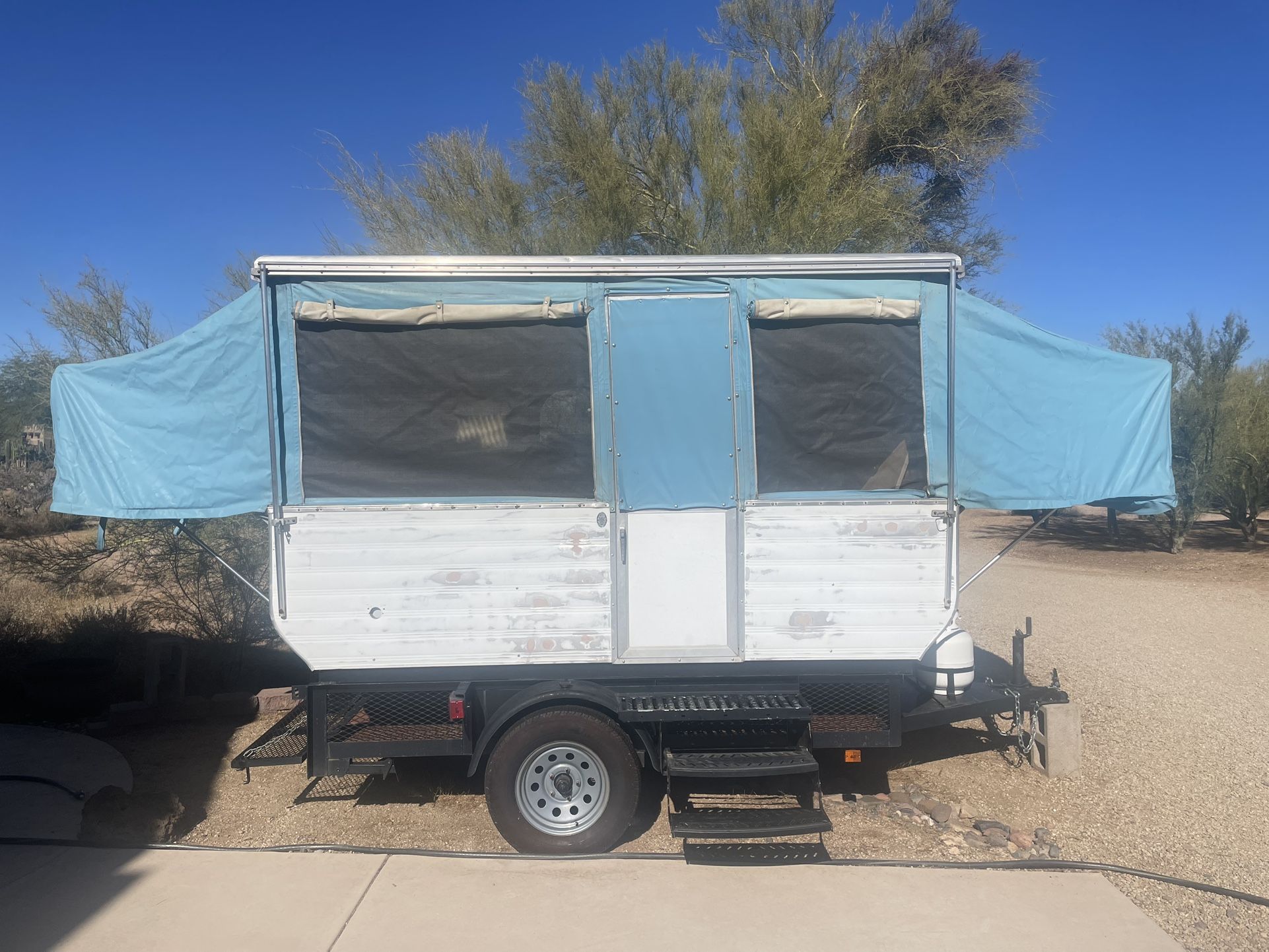 1966 Scamper Pop-up Trailer