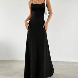 Black And Elegant Dress