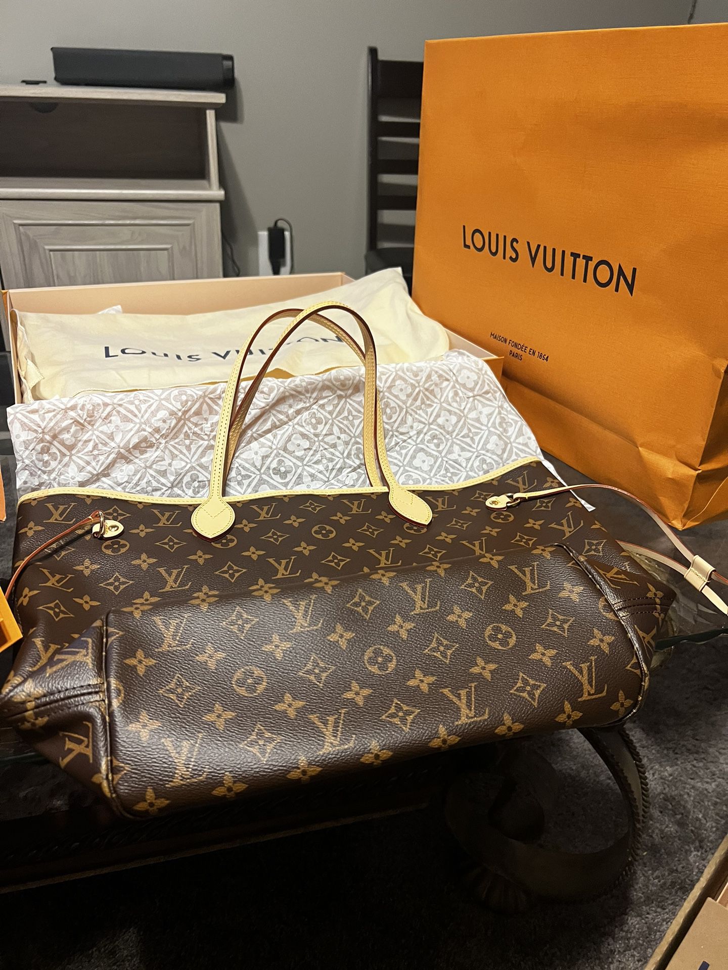 Louis Vuitton Neverfull MM Tote Bag - Farfetch