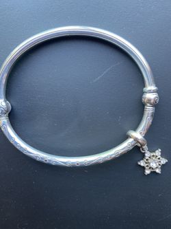 Silver Bracelet With Engraving And Snowflake Charm