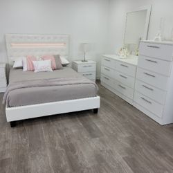 Brand New Bedroom Set / Juego de Cuarto Nuevo a Estrenar....Fast Delivery 🚚 