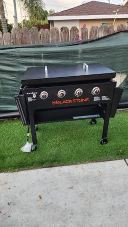 Blackstone Original Outdoor Griddle, 36 Inch 4-Burner Flat Top Grill with Hard Cover, Black