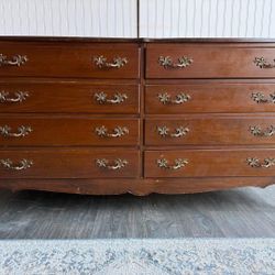 French Dresser