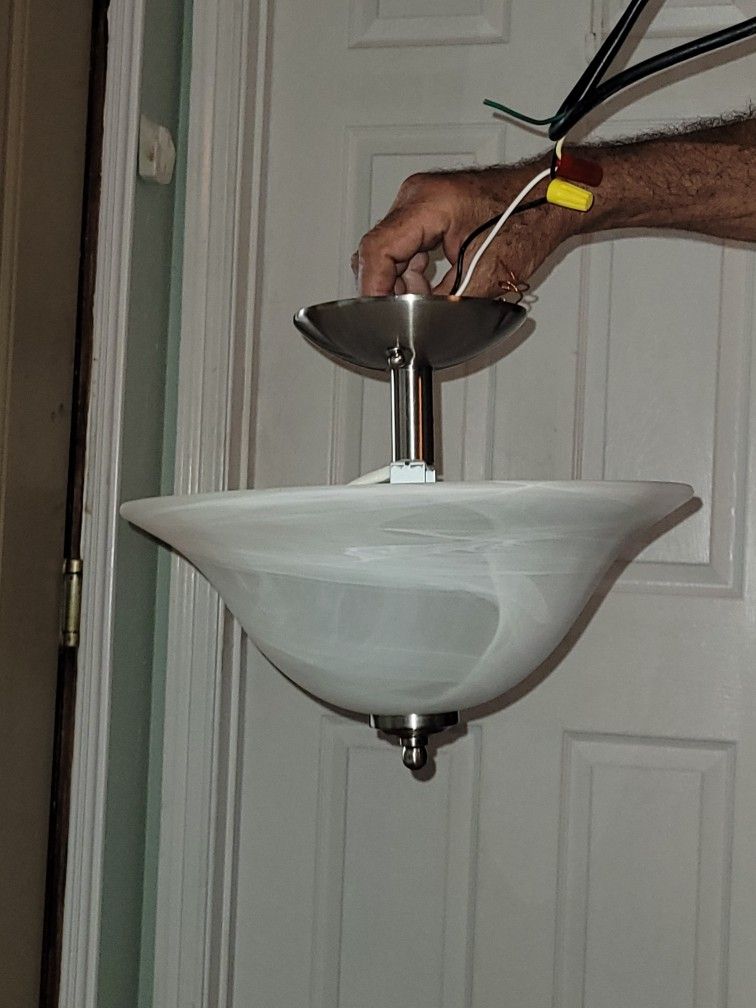 2 Ceiling Lights Fixture