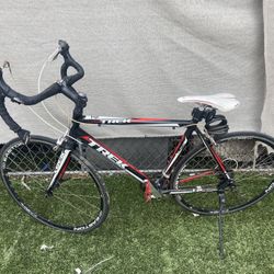 Trek 1.2 Road Bike 	