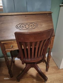 Secretary Desk With Chair