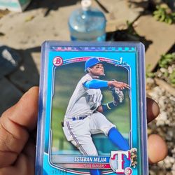 Baseball And Football Cards 