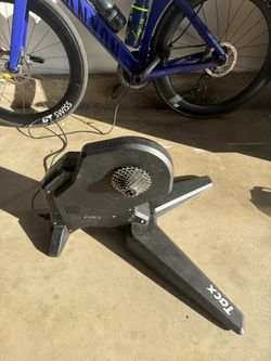 Tacx Flux S Smart Bike Trainer