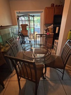 Dining set