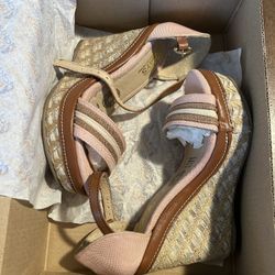Zapatos Size 5