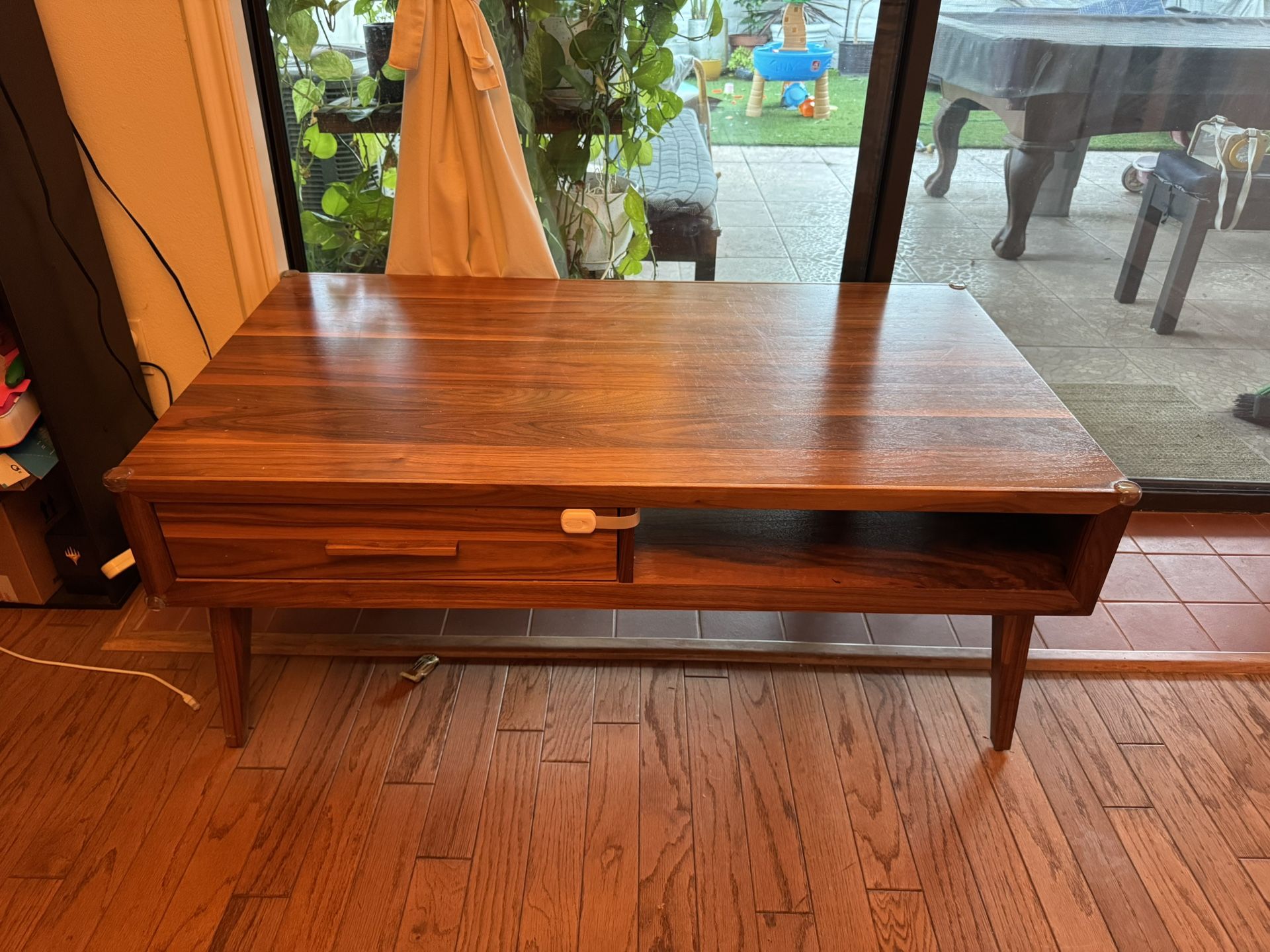 Modern Contemporary Coffee Table