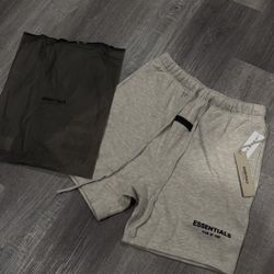 Essential Shorts 