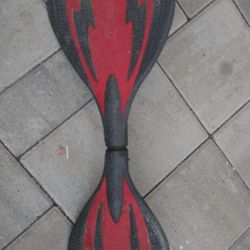 Razor RipStik Ripster, compact lightweight caster board Red or Blue 

Good Condition
Pick up in San Jose 95121 area
