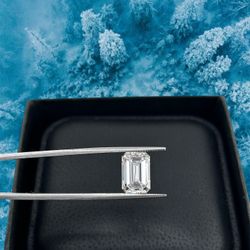 Emerald Certified Diamond 