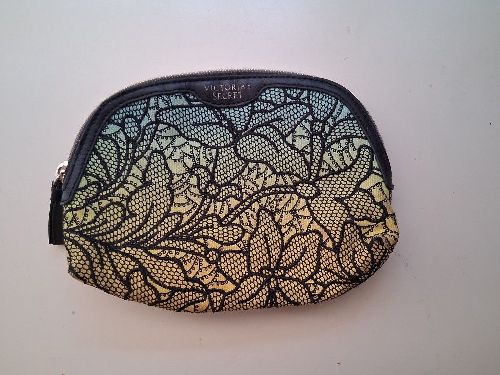 Victoria's secret clutch makeup bag handbag