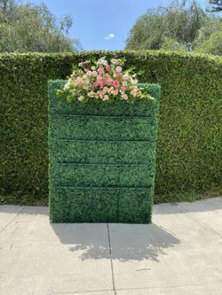 48 Champagne Glass Fluke Tower
