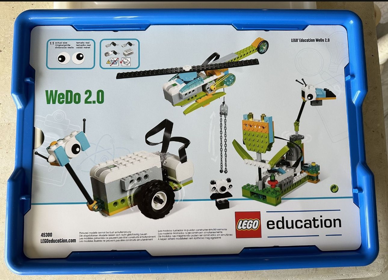 LEGO Education WeDo 2.0 Core Set STEM Building Kit - Perfect for STEM Education - Extremely Good Condition