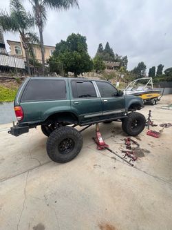 1998 Ford Explorer