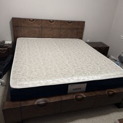 Hardwood King Size Bedroom Set