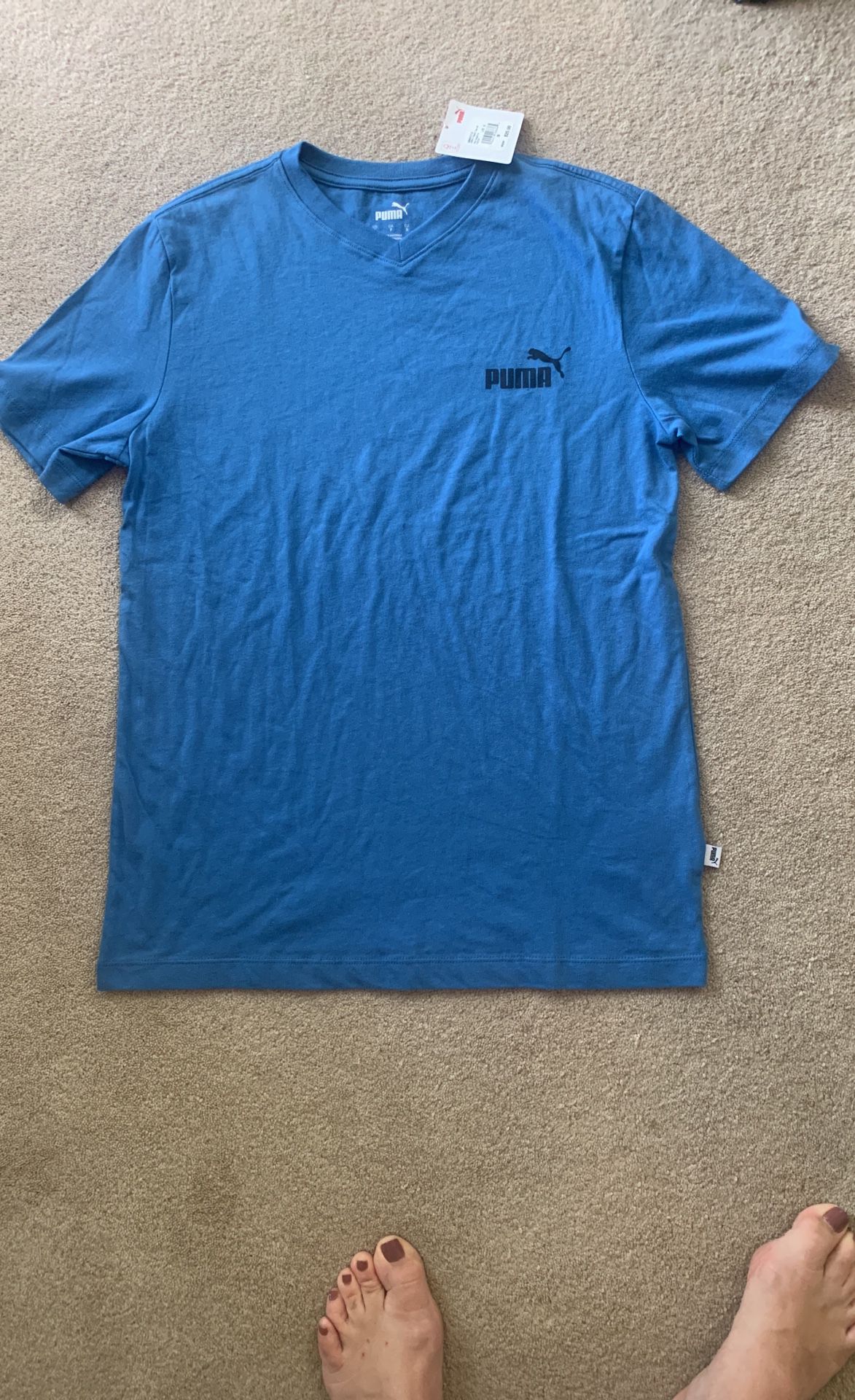 New With Tags Puma Men’s Small T-Shirt