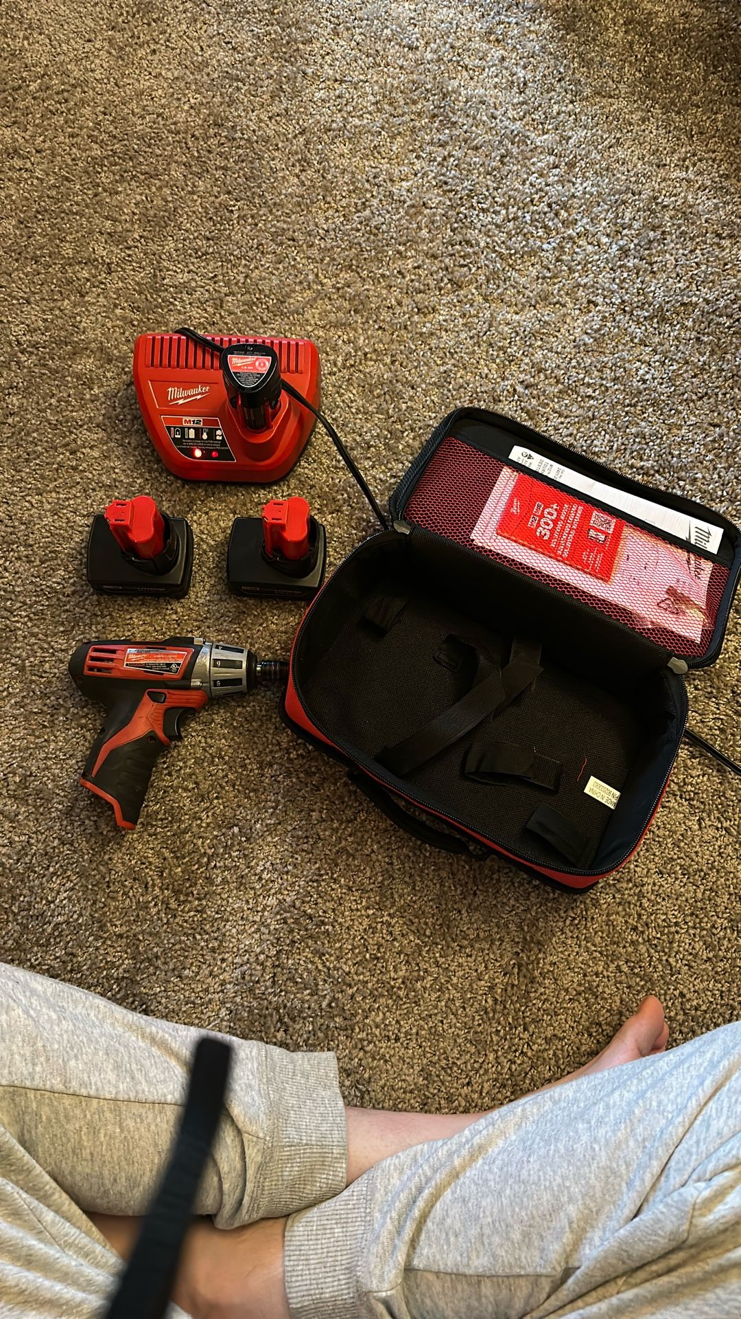 Milwaukee Compact Drill - batteries - Charger