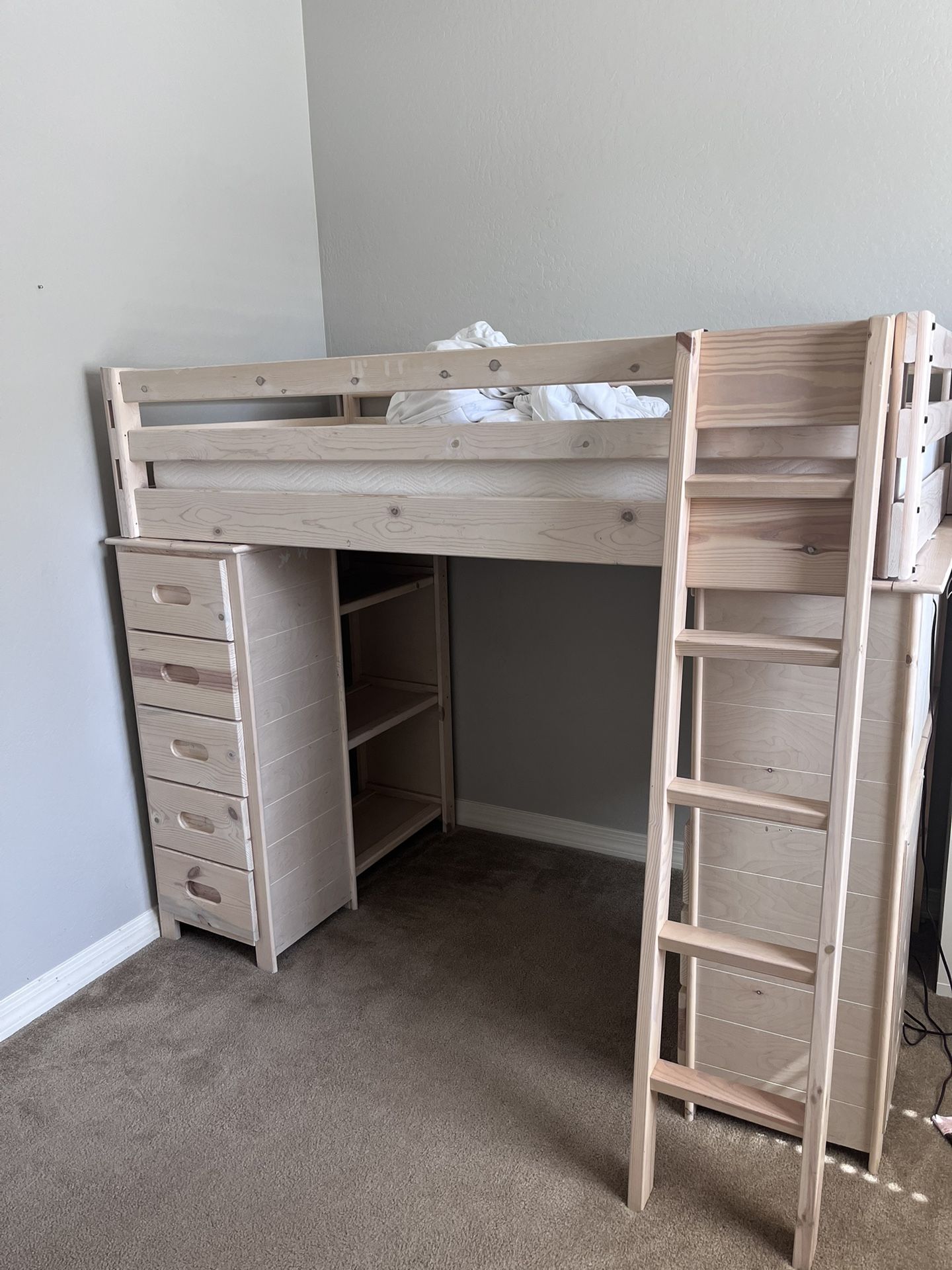 Twin Size Loft Bed