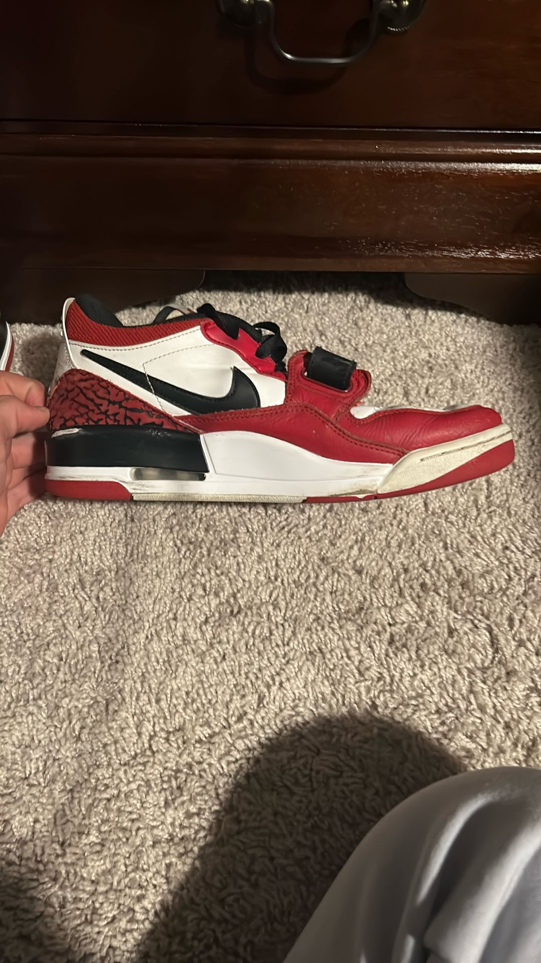 Jordan Legacy 312 Low (Chicago Red)