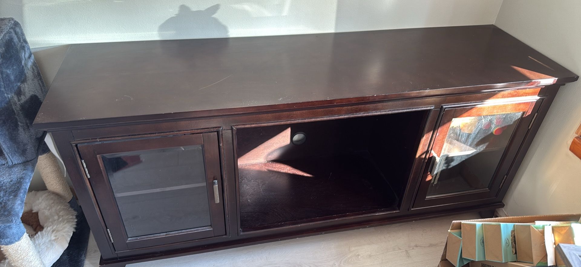 Classic Dark Wood Entertainment Center / TV Stand with Glass Doors