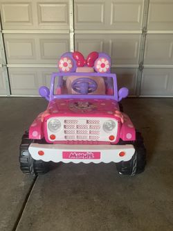 Disney Minnie Mouse Powered Ride-on