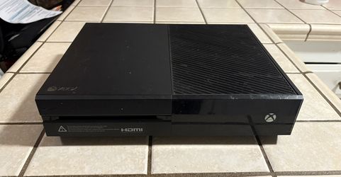 Xbox One (No Controllers) 