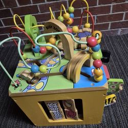 BUSY ZOO (NOT FREE-GIVE OFFER)