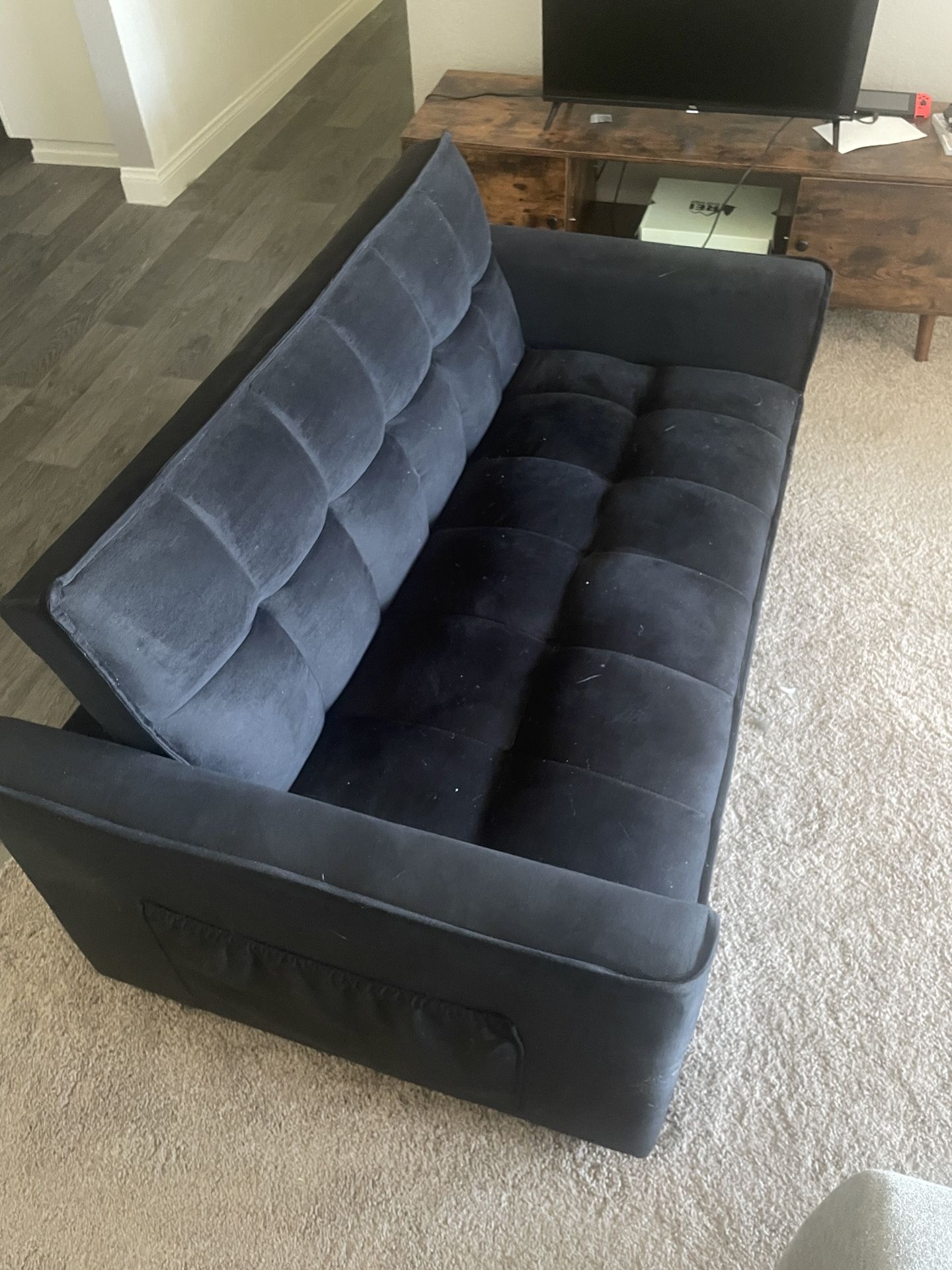 Black Futon