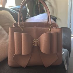Bow purse