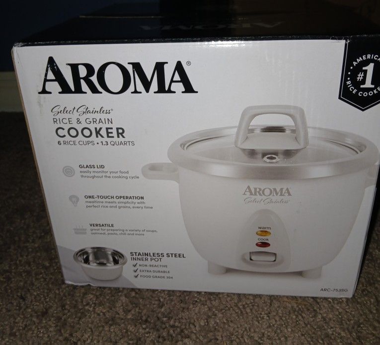 Cool Little Rice Cooker For Small Spaces White