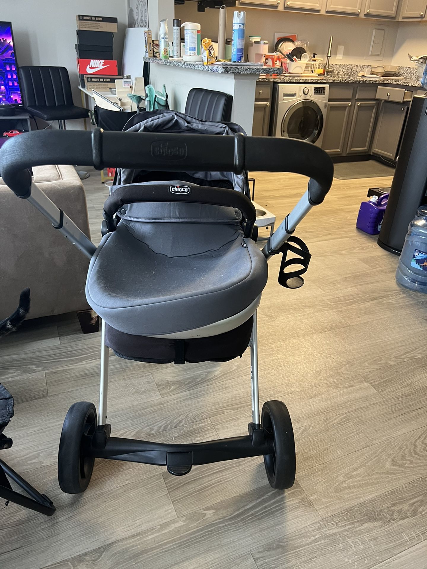 Urban Chicco Stroller With Adapter 