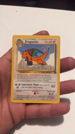 Dragonite Pokémon Trading Card 90 HP
