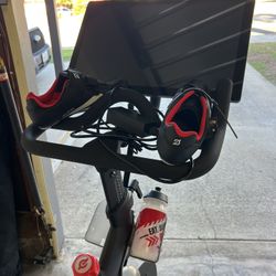 Peloton Bike With Size 10 Shoes