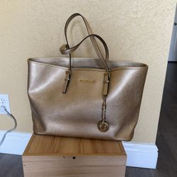 MK Large Bag Gold Color