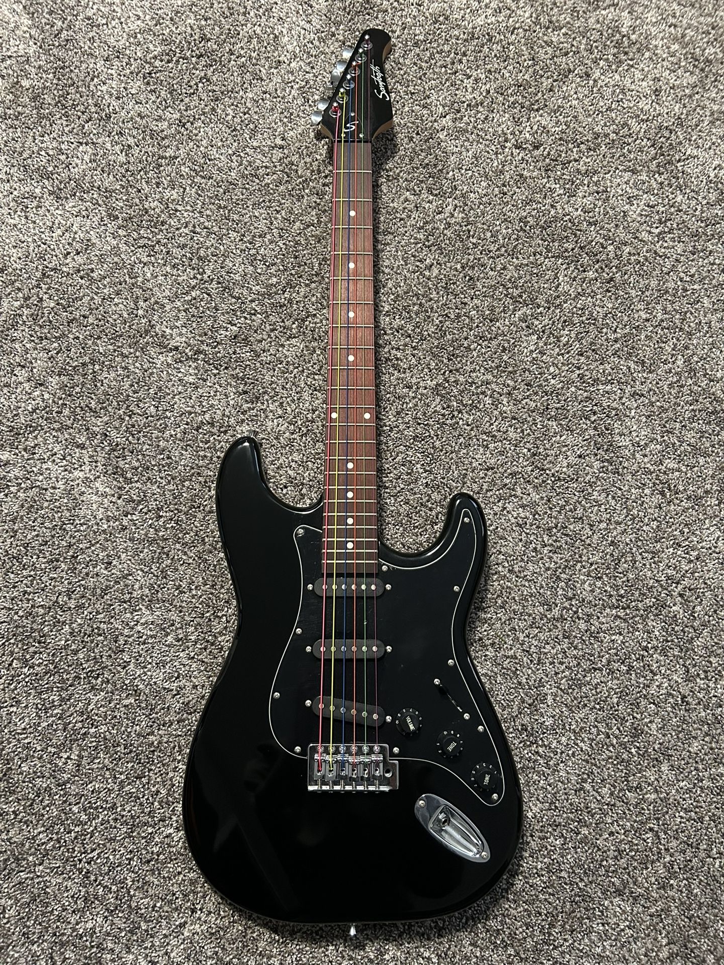 Sawtooth Electric Guitar & Amp - Must Go!