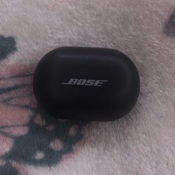 BOSE Noice Cancelling Buds