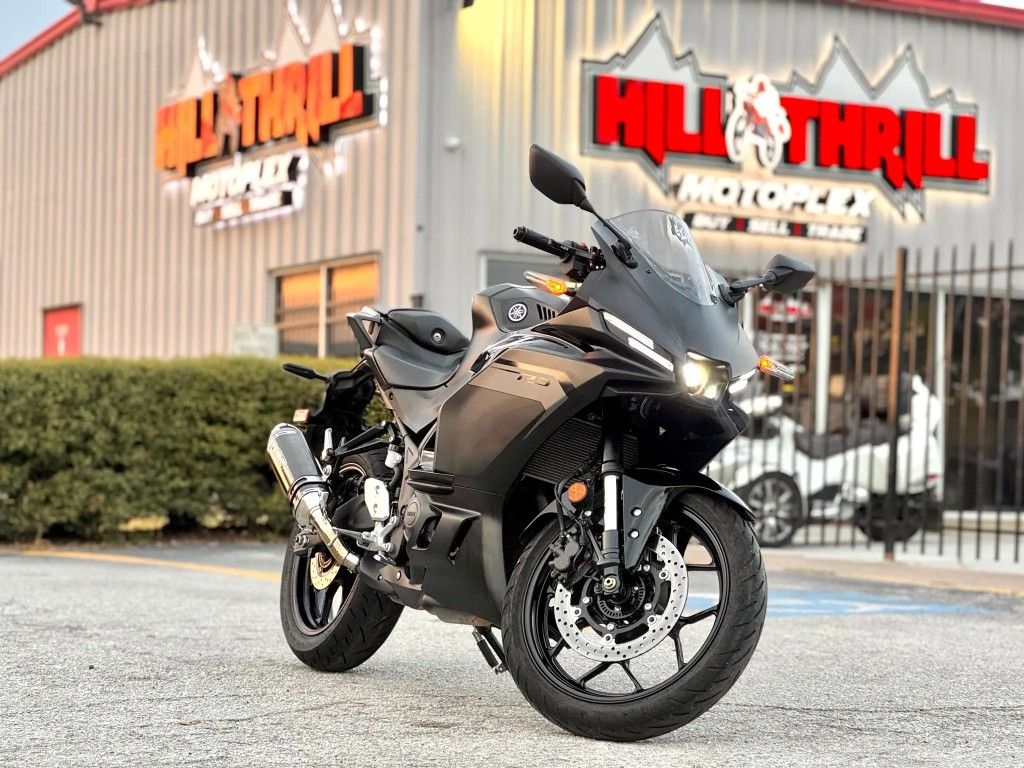 2025 Yamaha YZF-R3