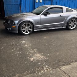 mustang saleen  supercharged 2006  coupe leather premium 34k miles