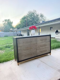Nice modern dresser