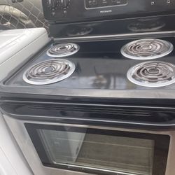 Frigidaire Electric Stove 
