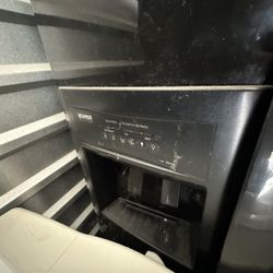 ***Refrigerator / washer / Dryer/ Dishwasher , only used 2 years***