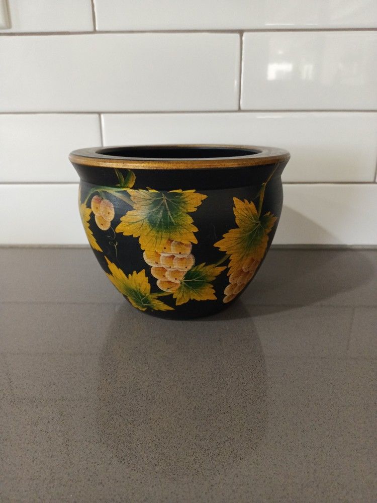 New England Pottery NorCal Planter