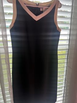 Casual Corner Sleeveless Sheath Dress