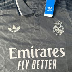 Real Madrid Jersey 