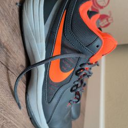 Nike boy shoes