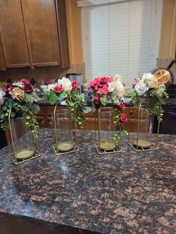 4 centerpieces